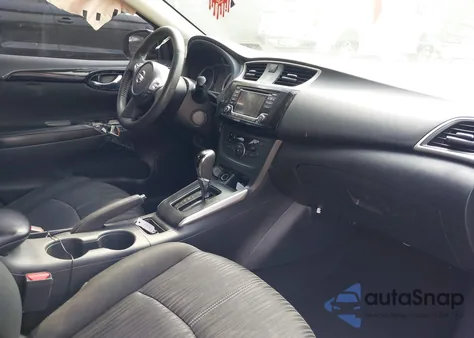 2018 Nissan Sentra Sv z USA, uszkodzony, nr VIN 3N1AB7AP4JL611496